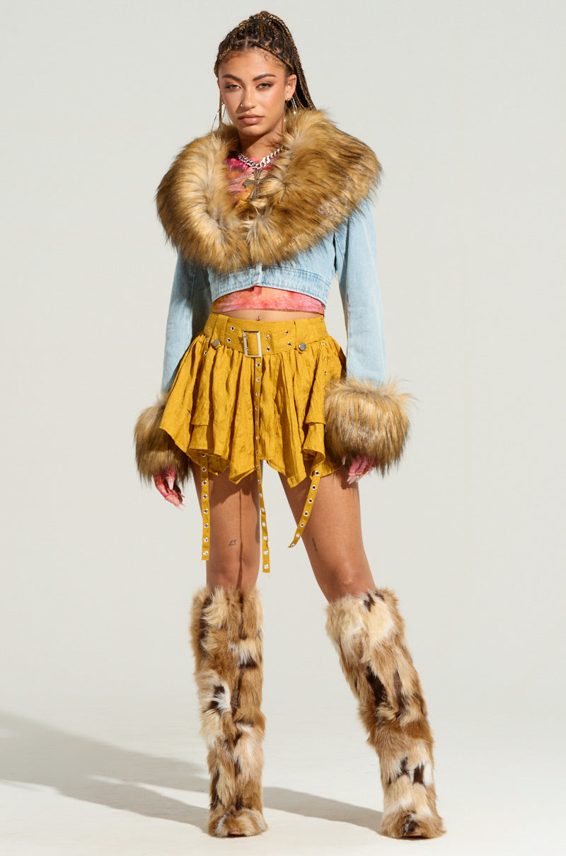 BREAK MY SOUL SKIRT IN MUSTARD