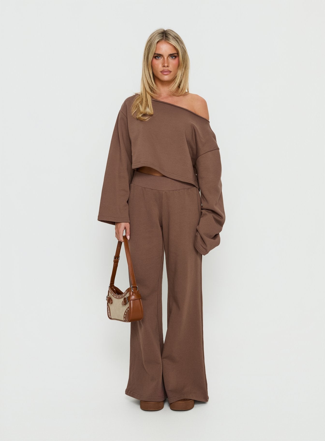 Retreat Raw Edge Off Shoulder Jumper Cocoa