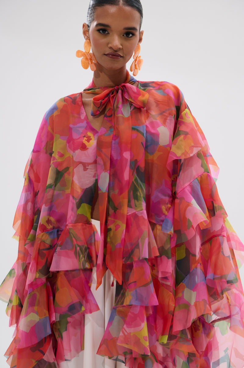 IN BLOOM FLORAL TOP