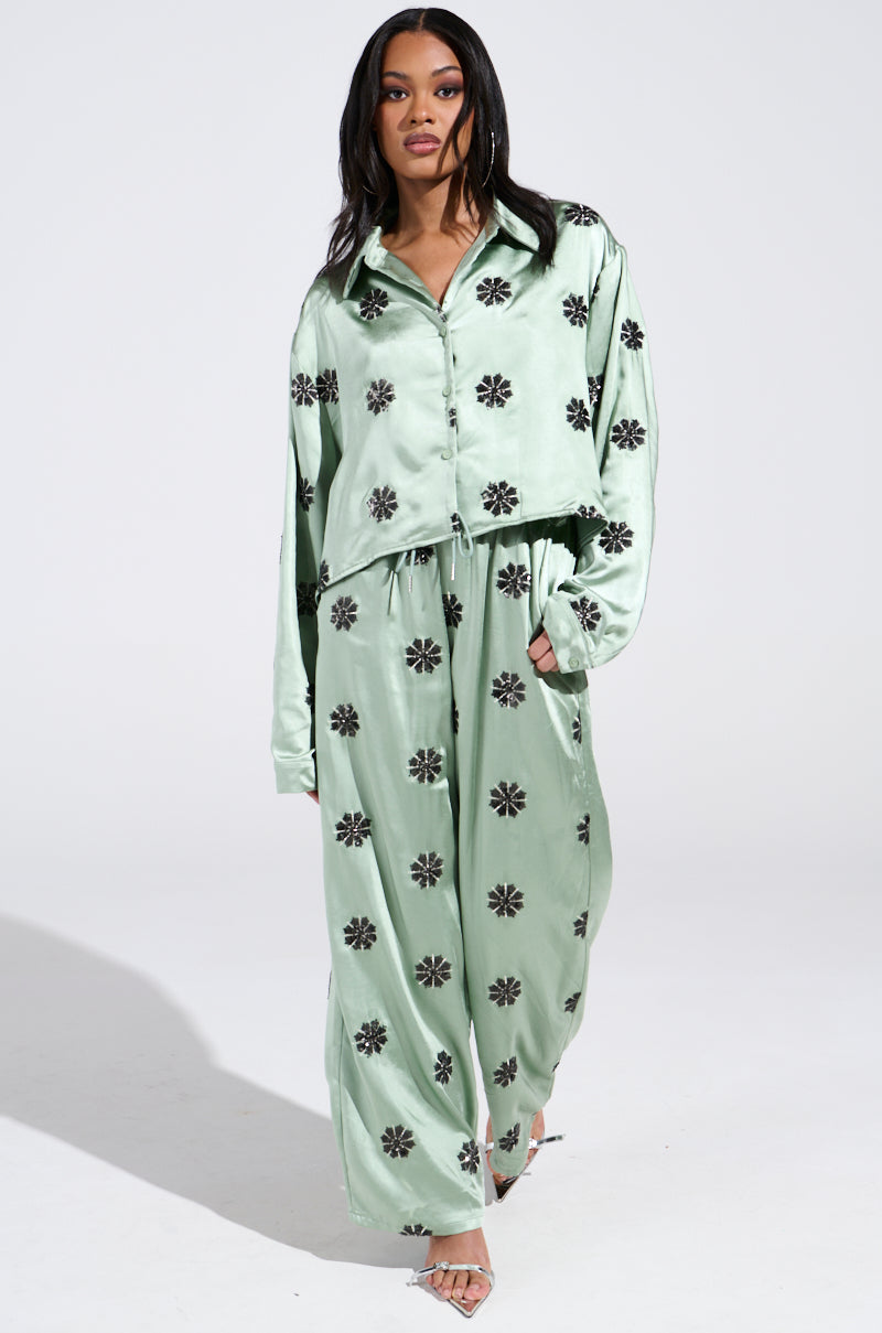 DREAMS COMING TRUE SATIN BUTTON DOWN TOP