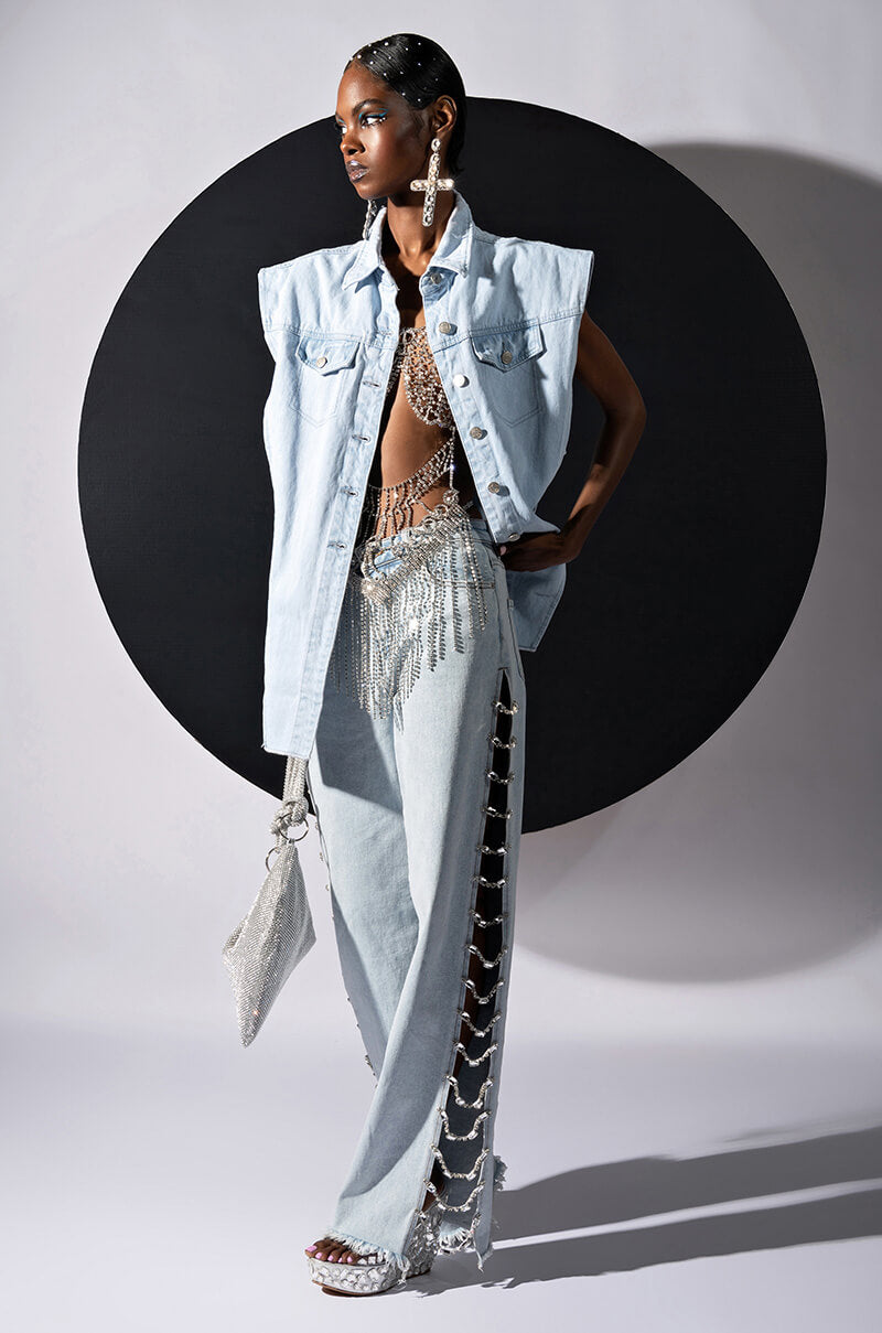 COVERED IN DIAMONDS RELAXED JEANS