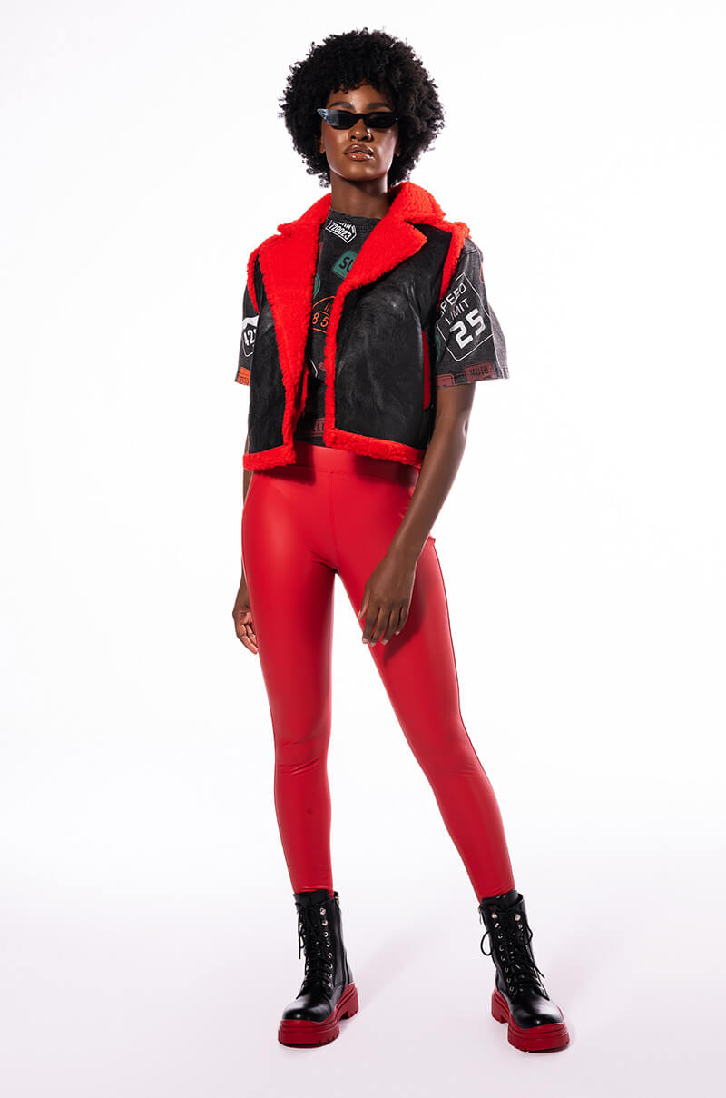 TEDDY LINED PU VEST